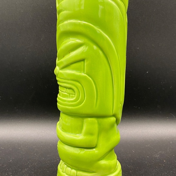 KC Hawaii Tiki Vase or Tumbler lime green ceramic tiki mask 2011 USA - Picture 2 of 9